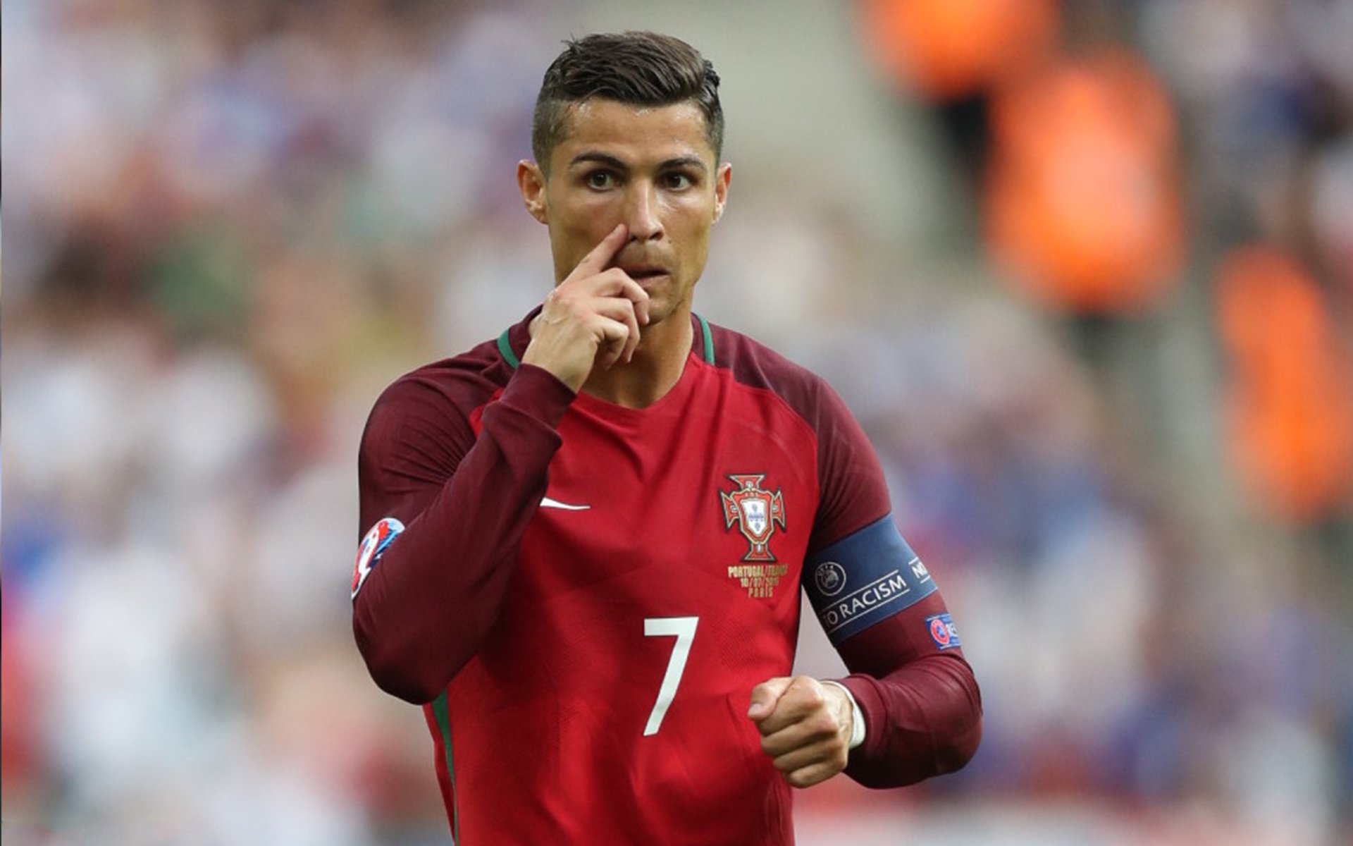 九游娱乐APP-欧洲各国球队展开激烈较量，厮杀正酣，欧洲各国国家队名单